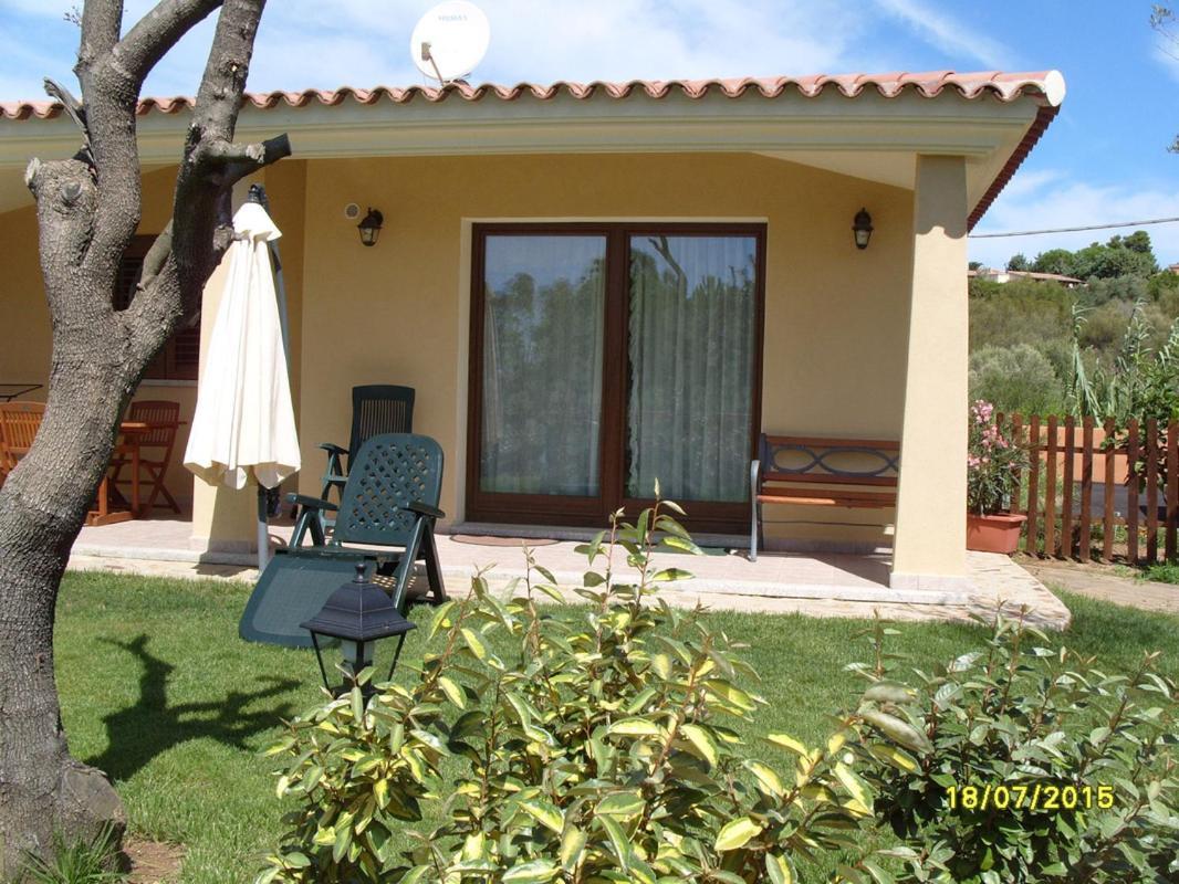 Casadelfaro Con Giardino A Pittulongu 600Metri Dalla Spiaggia Olbia Exterior foto