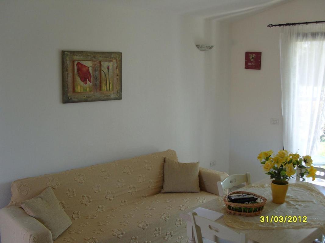 Casadelfaro Con Giardino A Pittulongu 600Metri Dalla Spiaggia Olbia Exterior foto